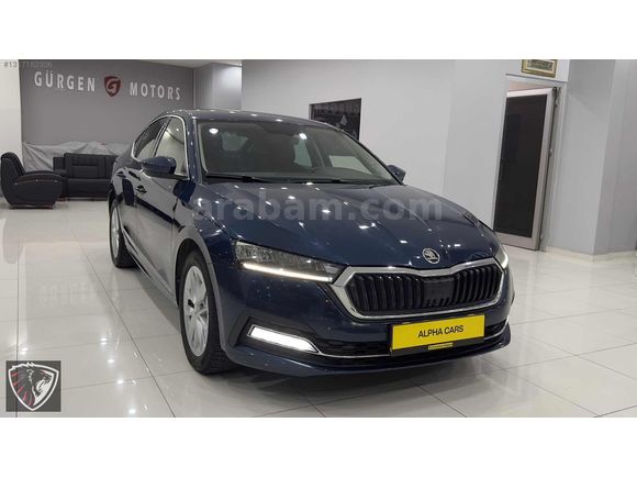 Hatasız Boyasız Octavia 1.5 e-Tec Premium servis Bakımlı