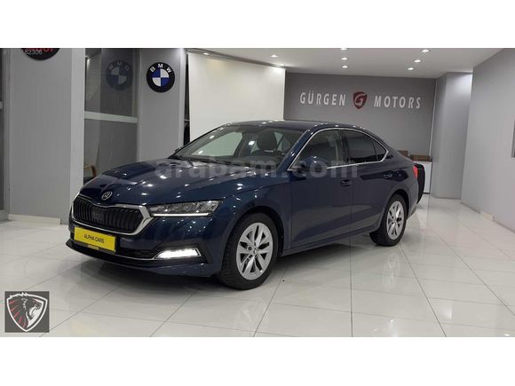 Hatasız Boyasız Octavia 1.5 e-Tec Premium servis Bakımlı