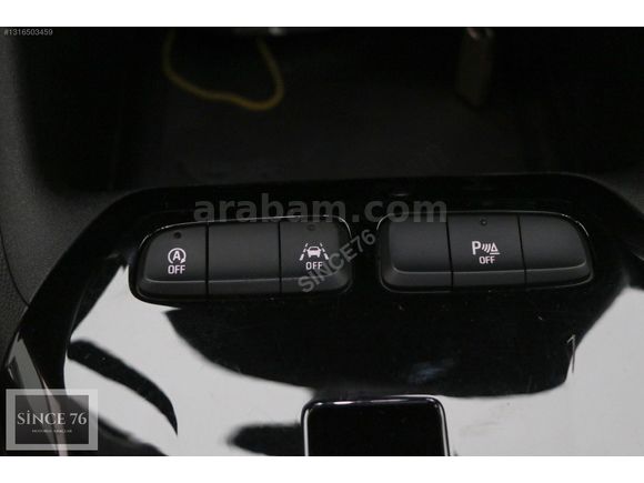 SİNCE 76'DAN OPEL CORSA 1.2 ULTIMATE HATASIZ BOYASIZ TRAMERSİZ