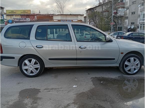 Sahibinden Renault Megane 1.6 RTE 2000 Model