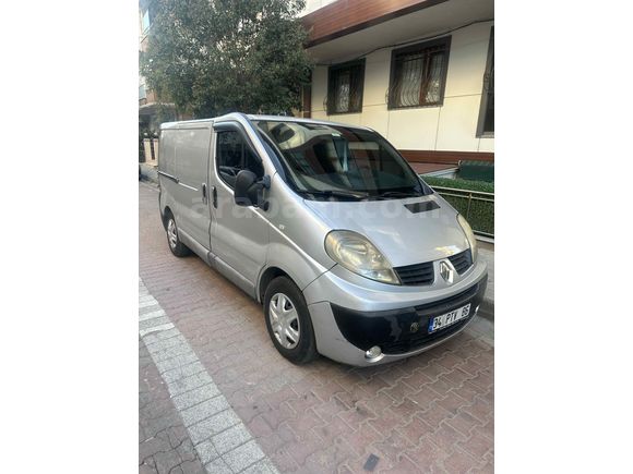 Sahibinden Renault Trafic 1.9 DCI Grand Confort 2009 Model 