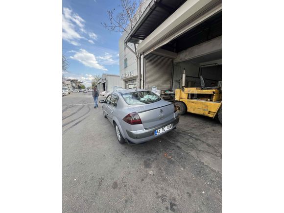 Sahibinden Renault Megane 1.6 Privilege 2004 Model 