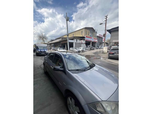 Sahibinden Renault Megane 1.6 Privilege 2004 Model 