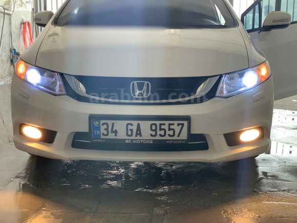 Sahibinden Honda Civic 1.6i VTEC Eco Elegance 2014 Model 