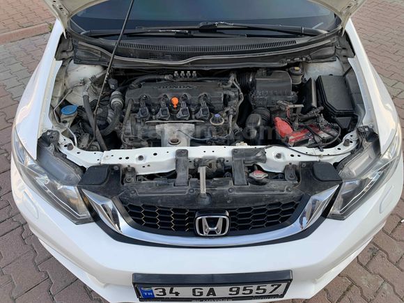 Sahibinden Honda Civic 1.6i VTEC Eco Elegance 2014 Model 