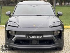 YAZGAR GRUP Porsche Macan 4 Hatasız ilk sahibinden %20 faturalı