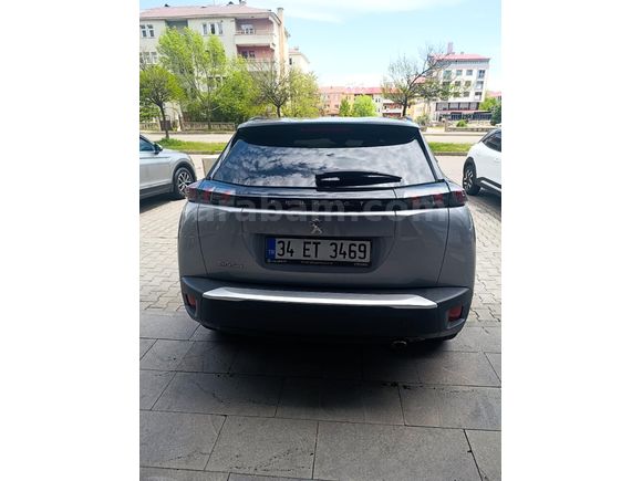Sahibinden Peugeot 2008 1.5 BlueHDI Allure 2023 Model