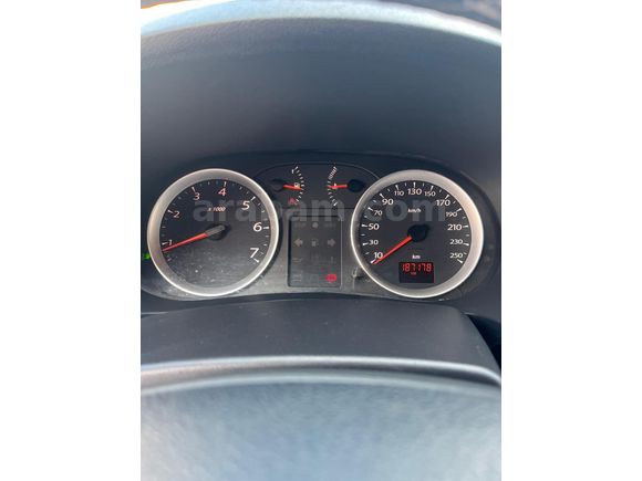 Sahibinden Renault Symbol 1.4 Expression 2010 Model