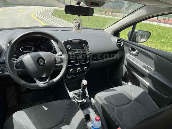 Sahibinden Renault Clio 0.9 TCe Joy 2019 Model 