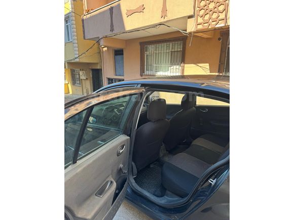 SAHİBİNDEN SORUNSUZ MEGANE
