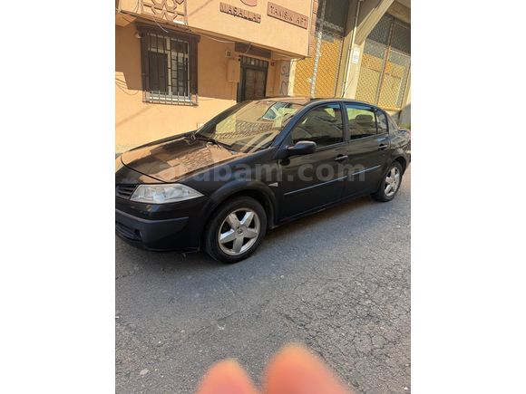 SAHİBİNDEN SORUNSUZ MEGANE