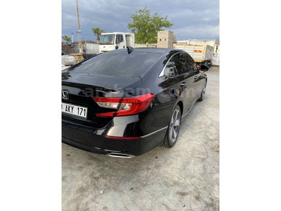 Sahibinden Honda Accord 1.5 VTEC Executive Plus 2023 Model 