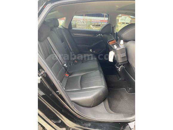 Sahibinden Honda Accord 1.5 VTEC Executive Plus 2023 Model 