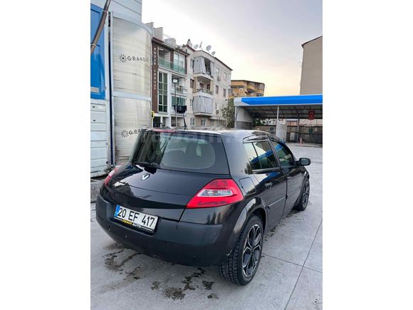 Sahibinden Renault Megane 1.6 Authentique 2005 Model 