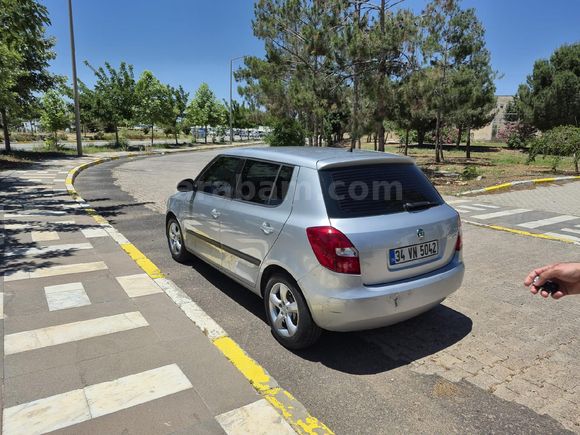 Memur dan Fabia 1.2 Elegance 2013