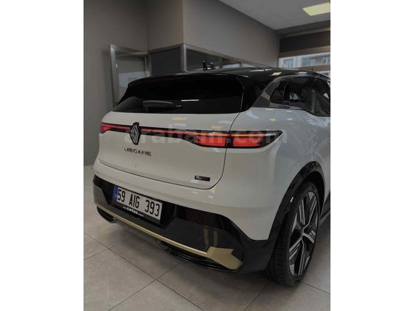 Sahibinden Renault Megane E-Tech Iconic 2023 Model 