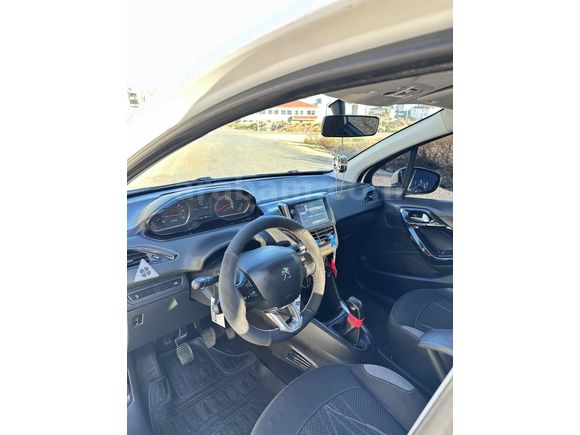 Sahibinden Peugeot 208 1.4 HDi Active 2015 Model 