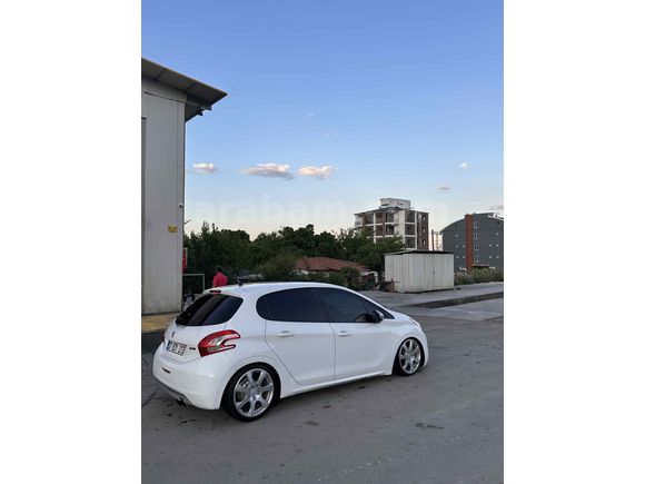 Sahibinden Peugeot 208 1.4 HDi Active 2015 Model 