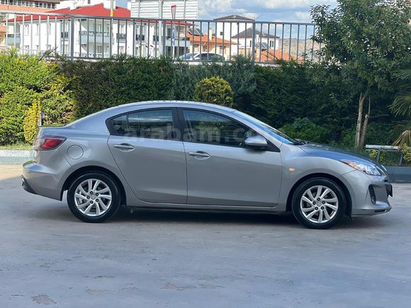 Sahibinden Mazda 3 1.6 Touring 2012 Model