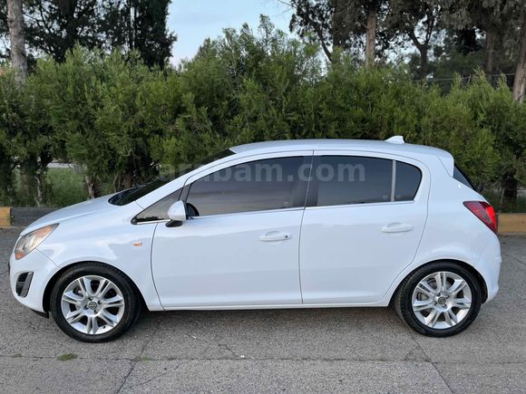 SAHİBİNDEN HATASIZ DEĞİŞENSİZ CORSA 
