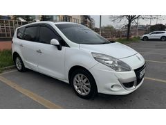 Sahibinden Renault Grand Scenic 1.5 dCi Privilege 2011 Model 