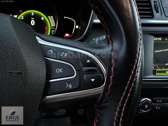 ERGE'DEN 2015 RENAULT KADJAR HATASIZ BOYASIZ DÜŞÜK KM/GERİ GÖRÜŞ