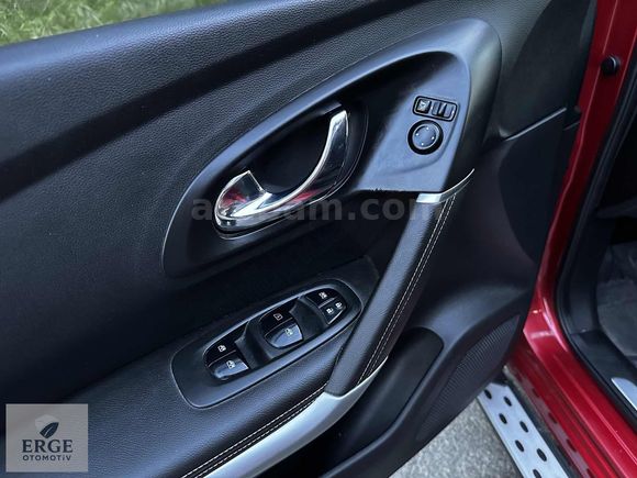 ERGE'DEN 2015 RENAULT KADJAR HATASIZ BOYASIZ DÜŞÜK KM/GERİ GÖRÜŞ