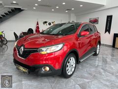 CARZADE'DEN 2018 KADJAR 1.5 DCİ TOOCH ROOF 133,000KM CAM TAVAN