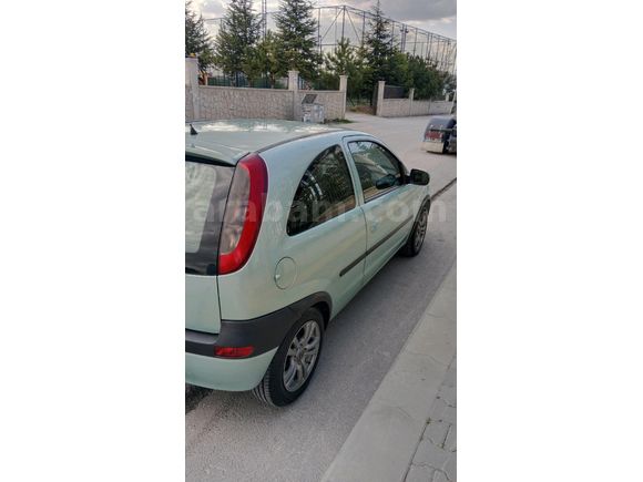 Sahibinden Opel Corsa 1.4 Comfort 2001 Model  355.000 km Yeşil