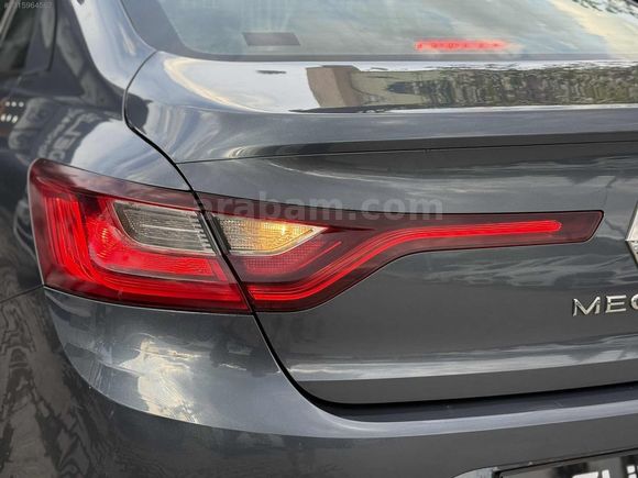 Hatasız Ayarında 2018 Model Renault Megane Joy+Lpg+204Bin Km