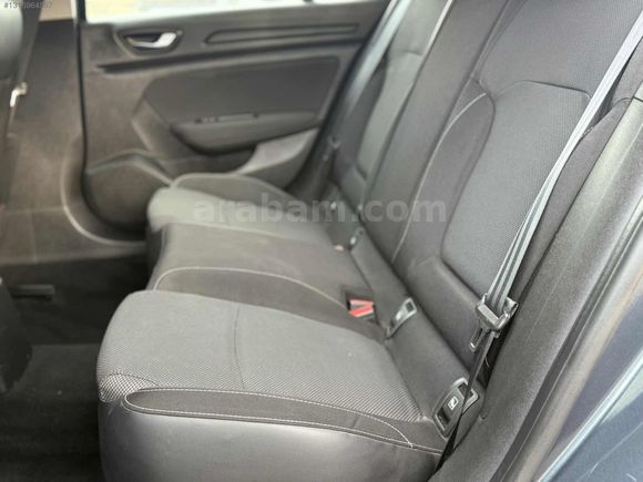 Hatasız Ayarında 2018 Model Renault Megane Joy+Lpg+204Bin Km