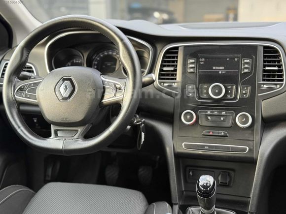 Hatasız Ayarında 2018 Model Renault Megane Joy+Lpg+204Bin Km