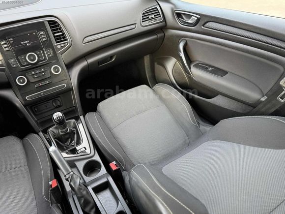 Hatasız Ayarında 2018 Model Renault Megane Joy+Lpg+204Bin Km