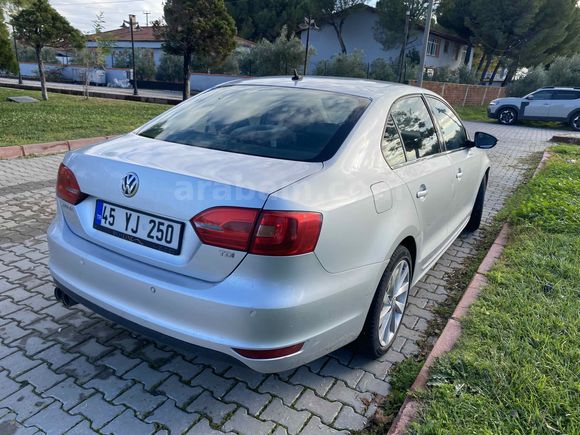 !!ACİL!! Öğretmenden Jetta 1.6 TDi Trendline 2012 