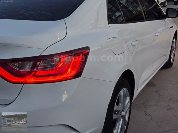 2017 RENAULT MEGANE 1.6 - 16V JOY 77.000 KM DE