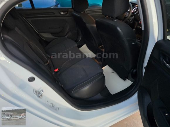 2017 RENAULT MEGANE 1.6 - 16V JOY 77.000 KM DE