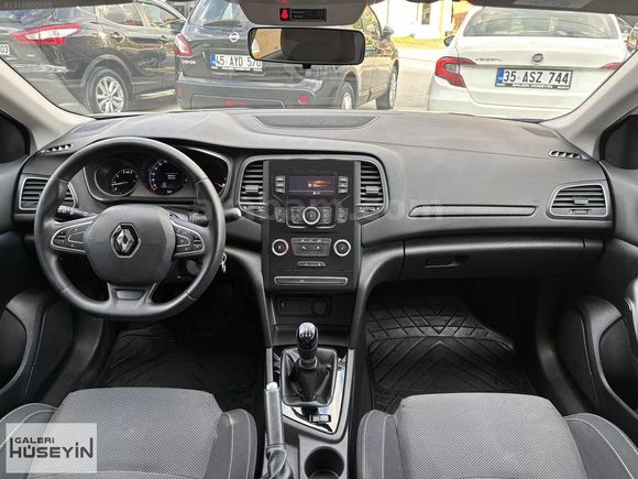 *2017*RENAULT MEGANE 1.6 JOY*88.000 KM*BOYASIZ*