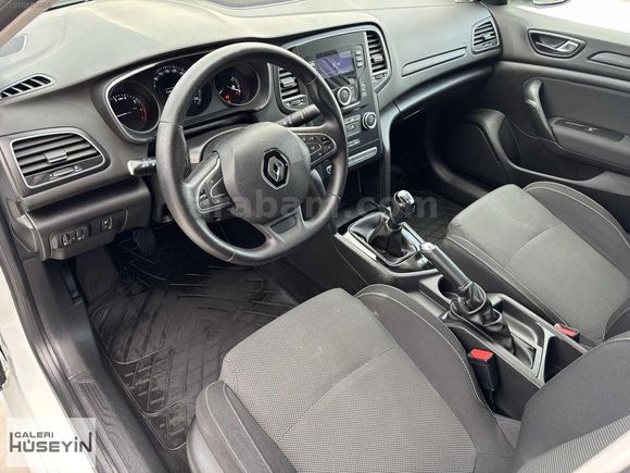 *2017*RENAULT MEGANE 1.6 JOY*88.000 KM*BOYASIZ*