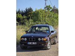Sahibinden BMW 5 Serisi 520i Standart 1993 Model  305.000 km Bordo