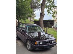 Sahibinden BMW 5 Serisi 520i Standart 1993 Model  305.000 km Bordo