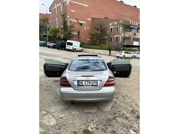 Sahibinden Mercedes - Benz CLK 200 Kompressor Avantgarde 2004 Model  290.000 km Gri