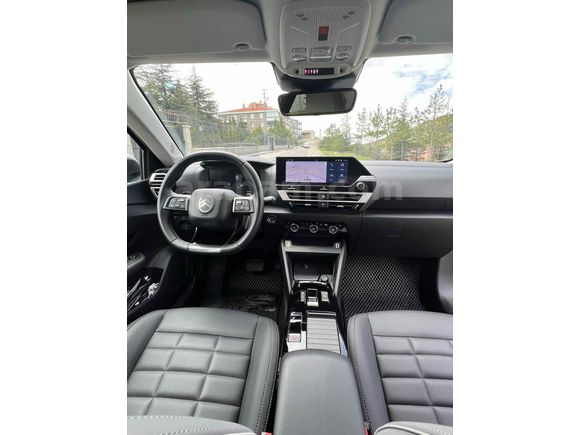 2025  Model  Citroen C4X MAX PAKET