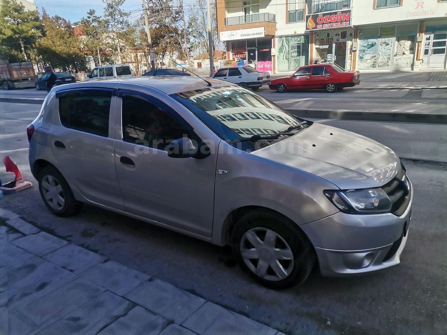 Sahibinden Dacia Sandero 1.5 dCi Ambiance 2013 Model 2