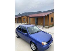 Sahibinden Ford Fiesta 1.25 Ghia 2001 Model 