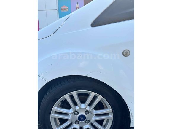 Sahibinden Ford Tourneo Courier 1.6 TDCi Titanium Plus 2016 Model 