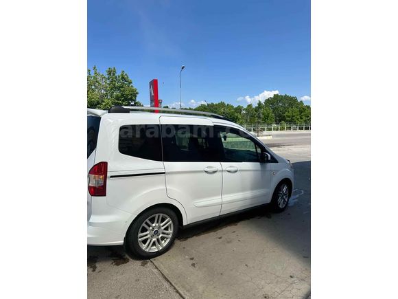 Sahibinden Ford Tourneo Courier 1.6 TDCi Titanium Plus 2016 Model 