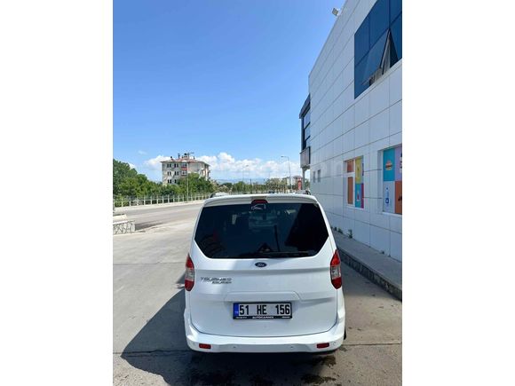 Sahibinden Ford Tourneo Courier 1.6 TDCi Titanium Plus 2016 Model 