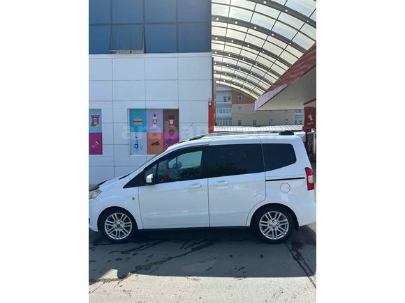 Sahibinden Ford Tourneo Courier 1.6 TDCi Titanium Plus 2016 Model 