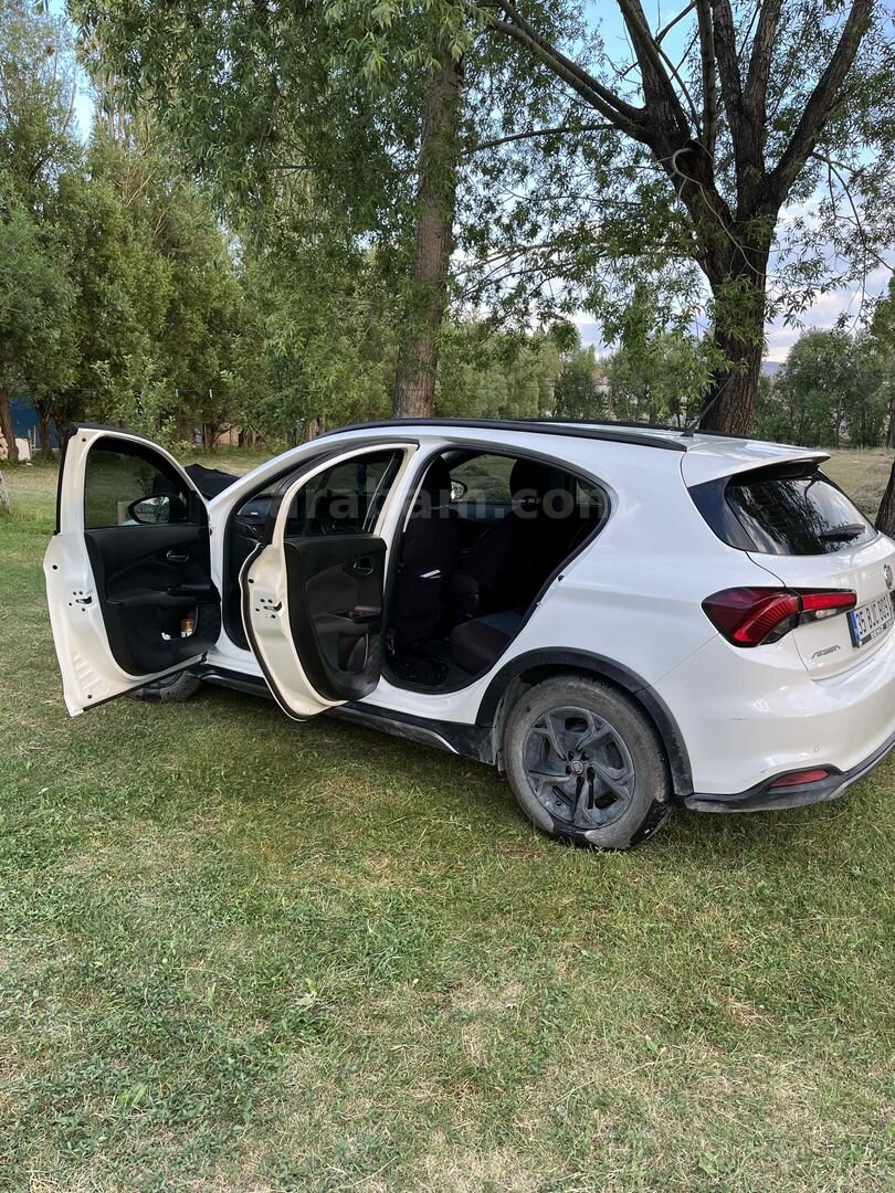 Sahibinden Fiat Egea Cross 1.4 Fire Street 2022 Model 2