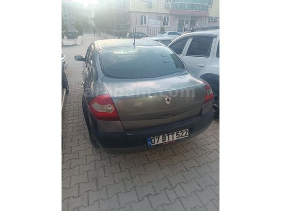 Sahibinden Renault Megane 1.4 Authentique 2005 Model